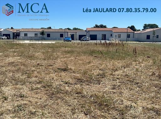 Terrain 70 m² · à Bourgneuf · 70 m² · 258 261 €