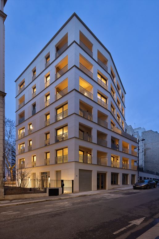 4 pièces 100 m² · à Paris 12ème · 100 m² · 1 399 900 €
