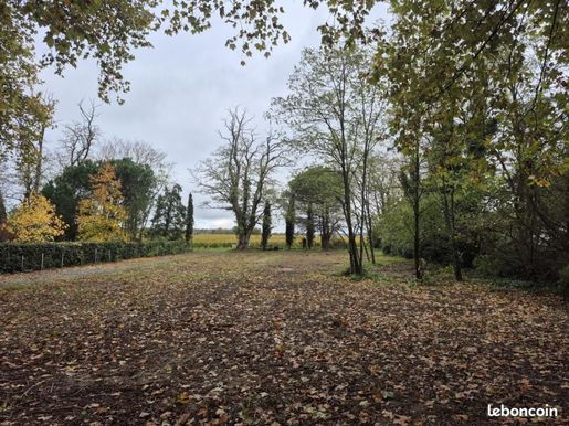 Terrain 107 m² · à Saint-Sulpice-Et-Cameyrac · 107 m² · 453 580 €