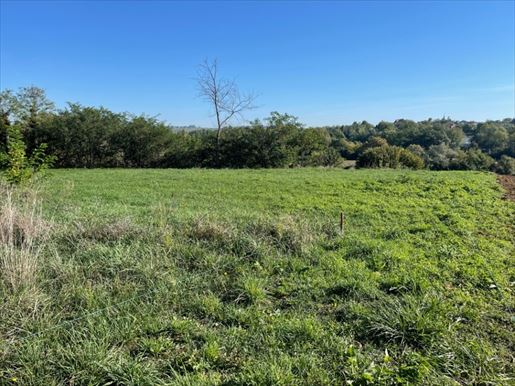 Terrain 80 m² · à Toulenne · 80 m² · 196 600 €