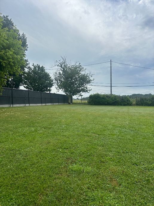 Terrain 100 m² · à Bonzac · 100 m² · 242 000 €
