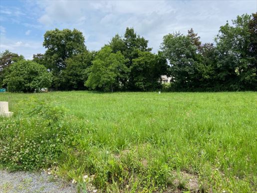 Terrain 85 m² · à Bourg · 85 m² · 197 789 €