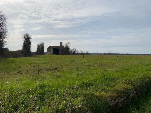 Terrain 69 m² · à Plassay · 69 m² · 164 587 €