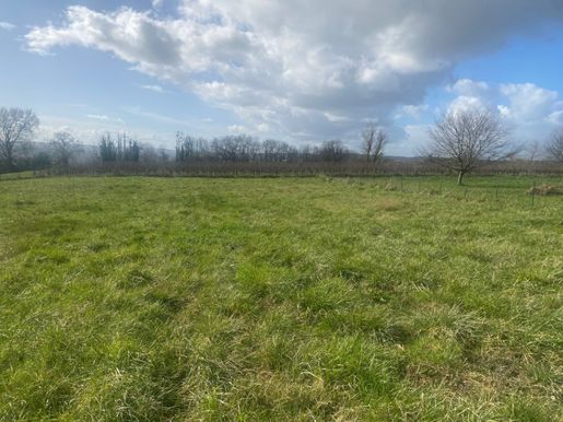 Terrain 130 m² · à Monségur · 130 m² · 310 000 €
