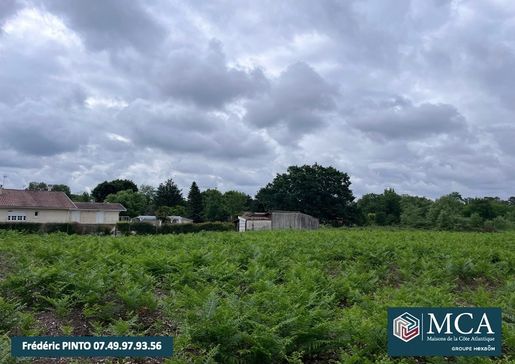 Maison 50 m² · à Saint-Avit · 50 m² · 157 000 €
