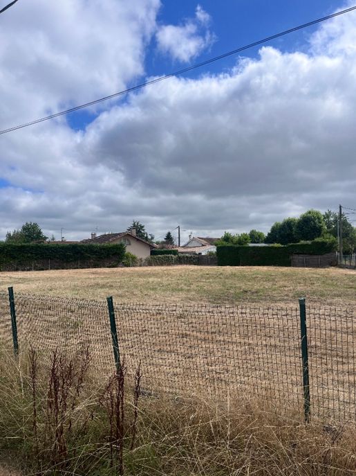 Terrain 50 m² · à Blanquefort · 50 m² · 227 200 €