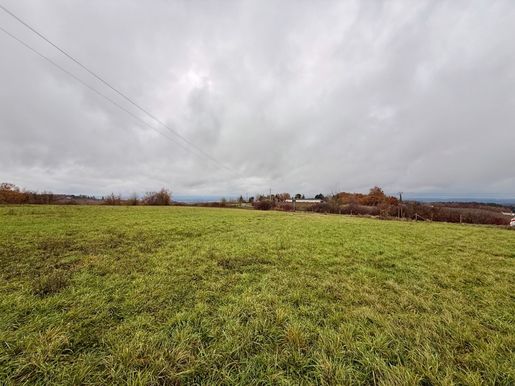 90 m² — Colombier (Dordogne) · 90 m² · 176 000 €