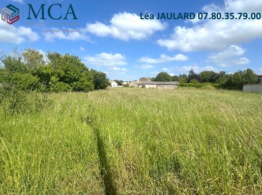 Terrain 90 m² · à Forges · 90 m² · 264 639 €