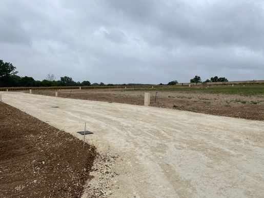 Terrain 84 m² · à Tonnay-Boutonne · 84 m² · 177 498 €