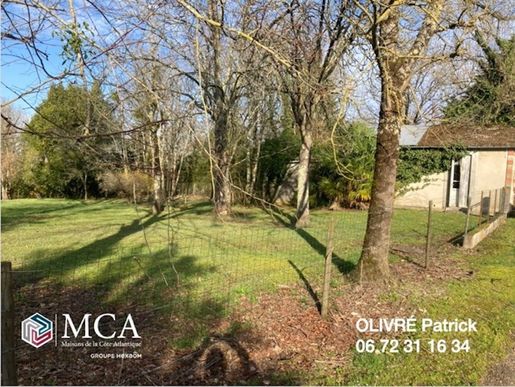 Terrain 60 m² · à Fontcouverte · 60 m² · 153 300 €