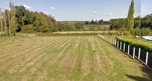 Terrain 107 m² · à Cours-de-Pile · 107 m² · 284 100 €