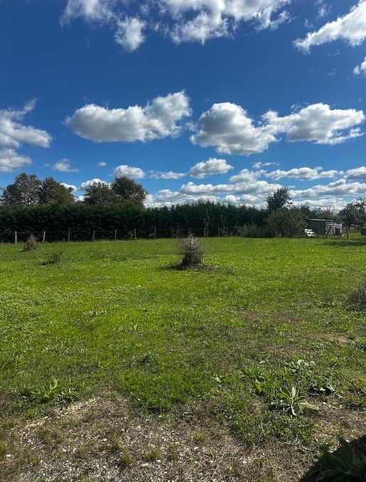 Terrain 90 m² · à Génissac · 90 m² · 230 000 €