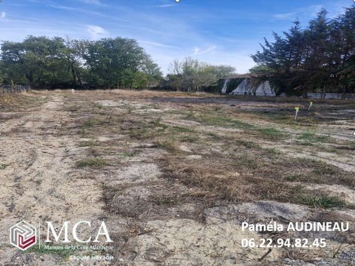 Terrain 80 m² · à Saint-Selve · 80 m² · 252 000 €