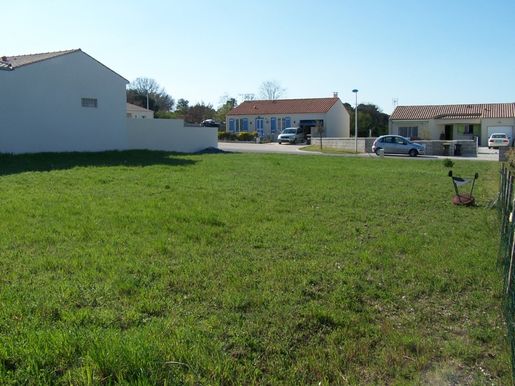 Terrain 70 m² · à Saint-Augustin · 70 m² · 219 000 €