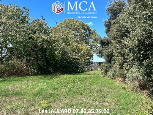 Terrain 100 m² · à Puilboreau · 100 m² · 669 022 €