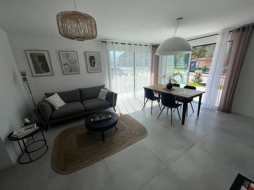 Maison 90 m² · à Rumilly · 90 m² · 349 900 €