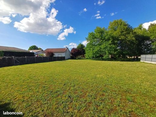 Terrain 49 m² · à Biganos · 49 m² · 270 000 €