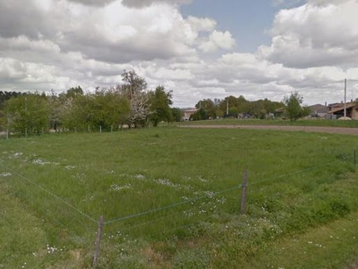 Terrain 60 m² · à Montlieu-la-Garde · 60 m² · 142 000 €