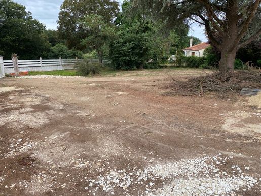 Maison 64 m² · à Échillais · 64 m² · 219 879 €