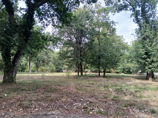 Terrain 85 m² · à Sanilhac · 85 m² · 239 780 €