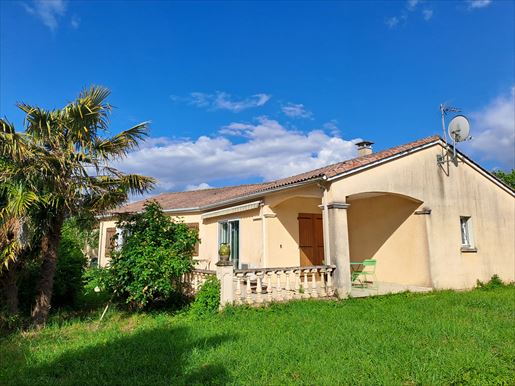 Maison 4 pièces 100 m² · à Le Bugue · 100 m² · 189 000 €