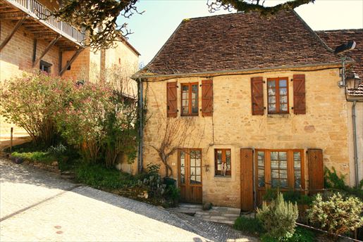 Maison 4 pièces 76 m² · à Plazac · 76 m² · 135 000 €