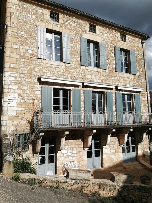 Maison 7 pièces 225 m² · à Saint-Cyprien · 225 m² · 416 000 €