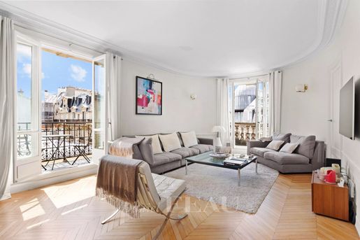Appartement 5 pièces 134 m² · à Paris 6ème · 134 m² · 3 640 000 €