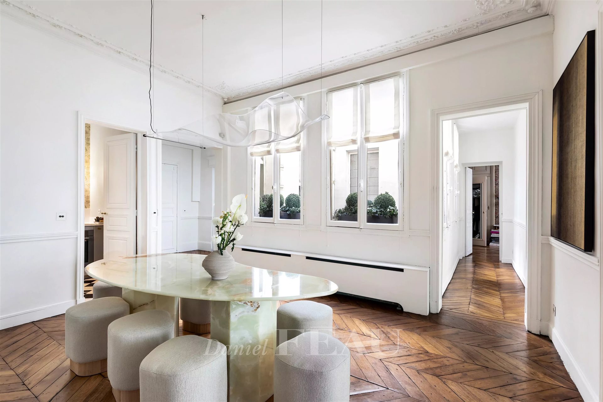 Paris 6th District – An elegant 2/3 bed apartment - Vue 6