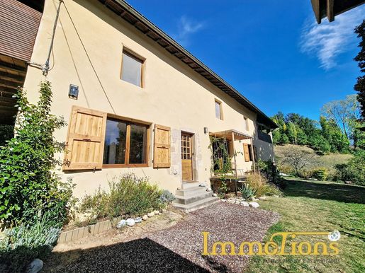 Maison 5 pièces 130 m² · à Saint-Vérand · 130 m² · 479 000 €