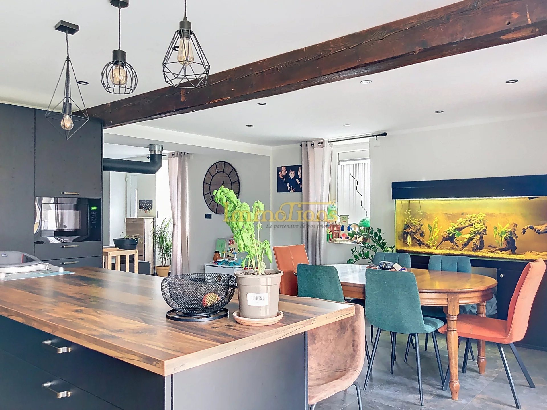 Maison à vendre, 118m², Chatte