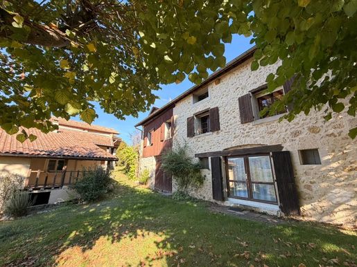 Maison 12 pièces 314 m² · à Saint-Jean-en-Royans · 314 m² · 435 000 €