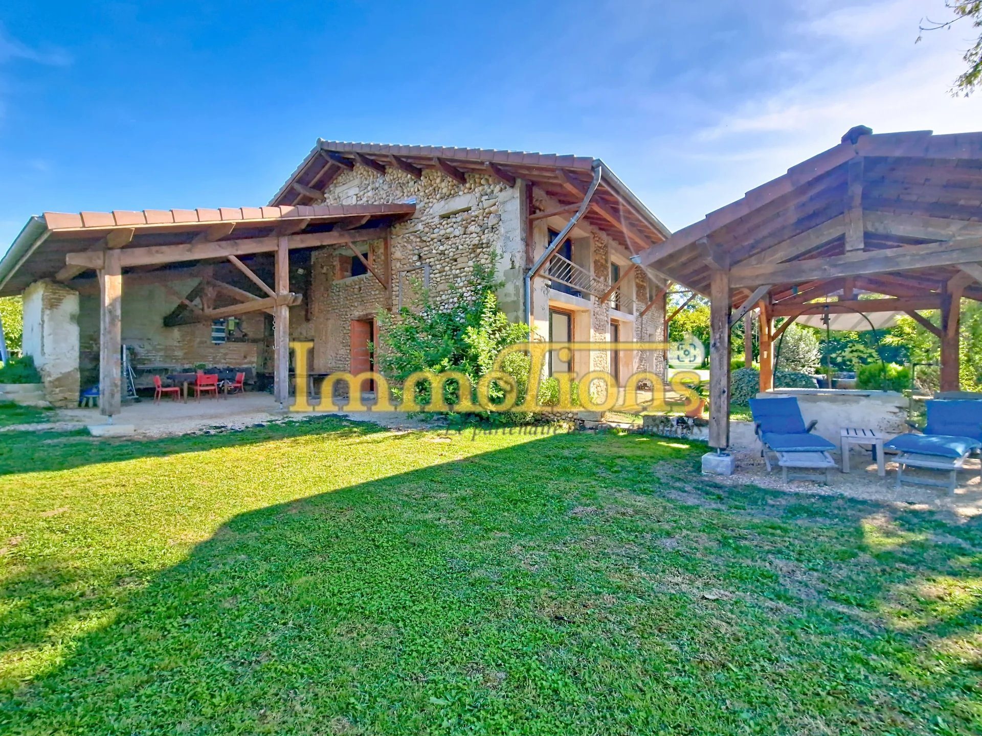 Maison à vendre, 217m², Saint-Hilaire-du-Rosier