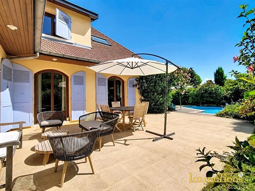 Maison 9 pièces 203 m² · à Saint-Marcellin · 203 m² · 551 200 €