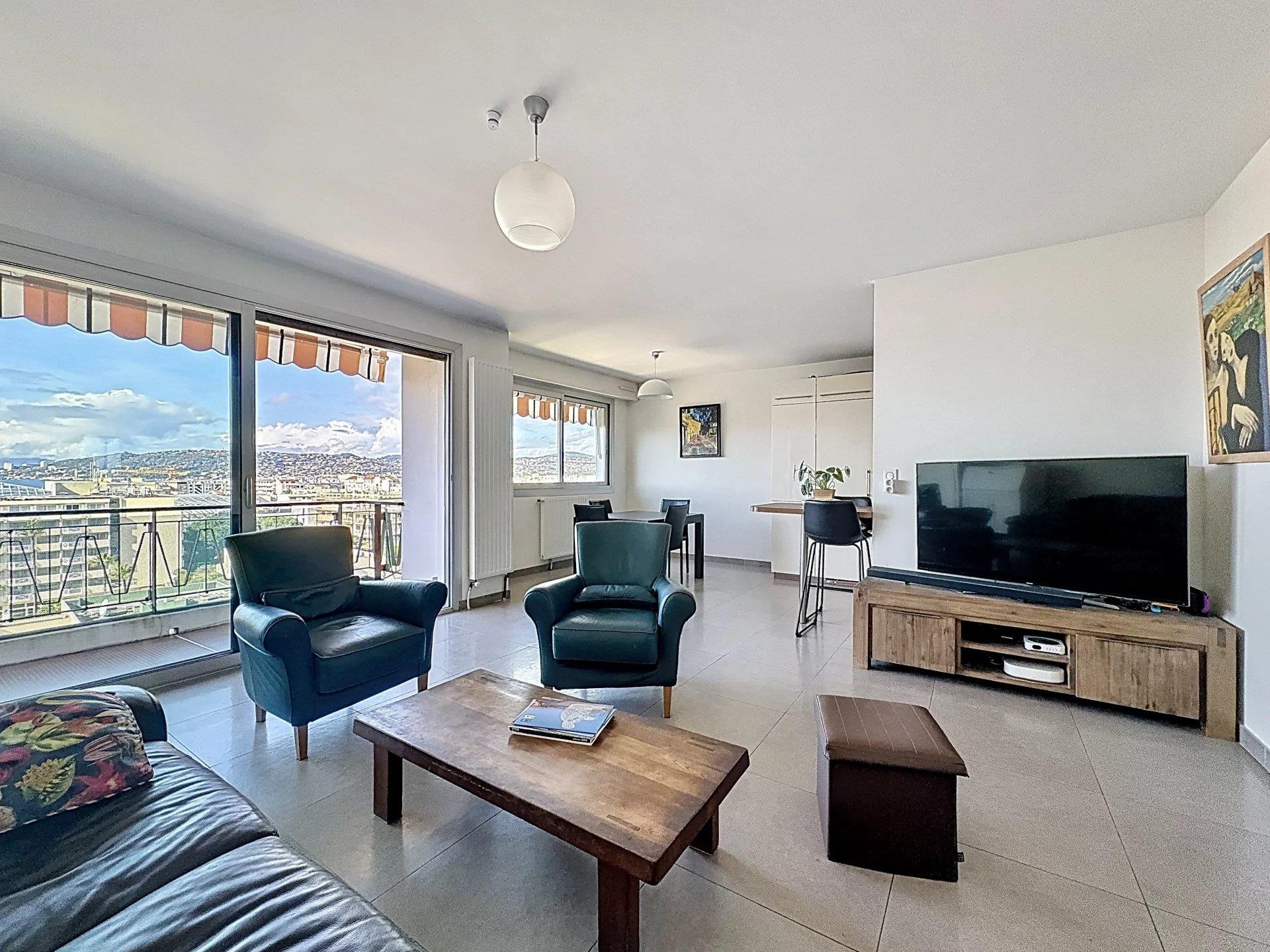 Appartement à vendre, 99m², Antibes