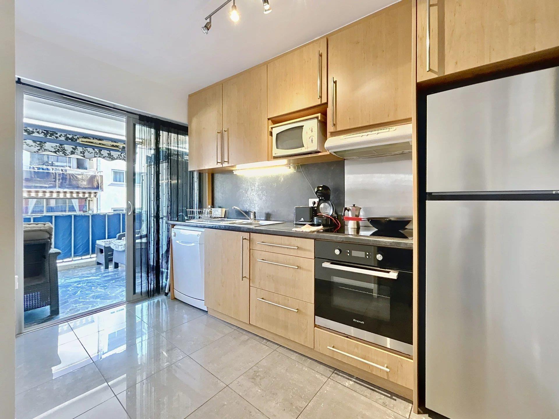 Appartement – Antibes, Juan-les-Pins - Vue 5