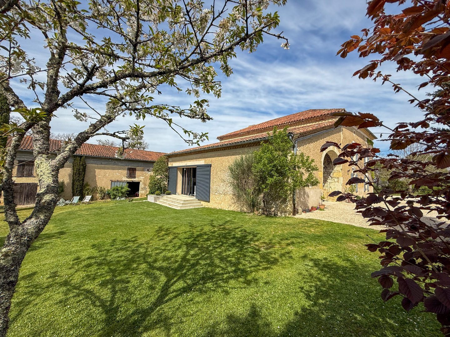 Maison à vendre, 430m², Valence-sur-Baïse