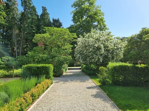 Maison 10 pièces 350 m² · à Sancerre · 350 m² · 1 910 000 €