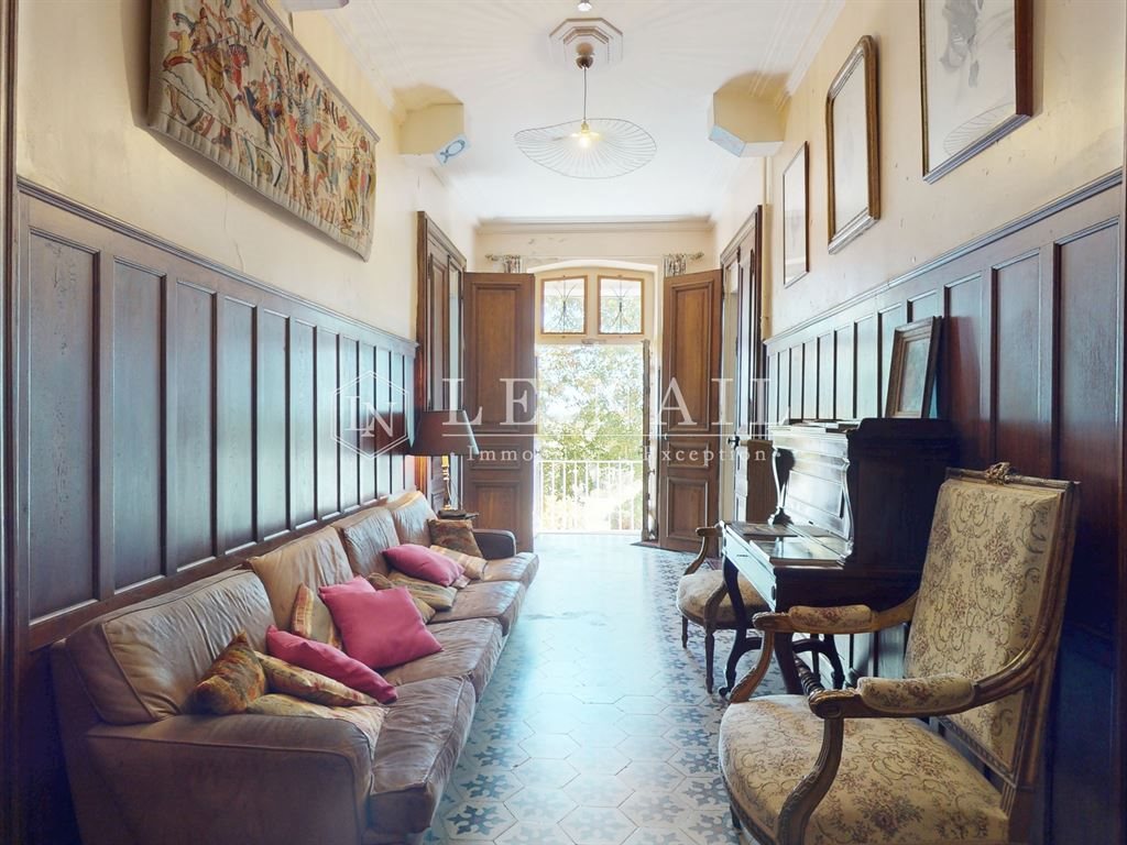 Maison à vendre, 300m², Saint-Pourçain-sur-Sioule