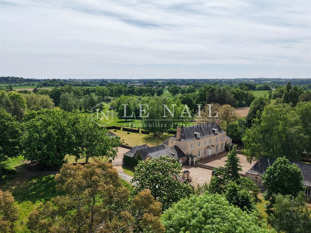 Maison à vendre, 420m², Le Lion-d'Angers