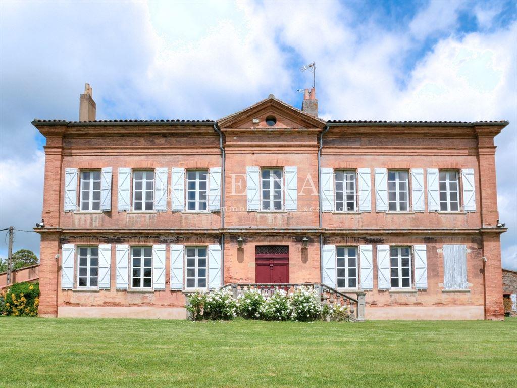 Character estate on 126 acres near Toulouse – pohled 3