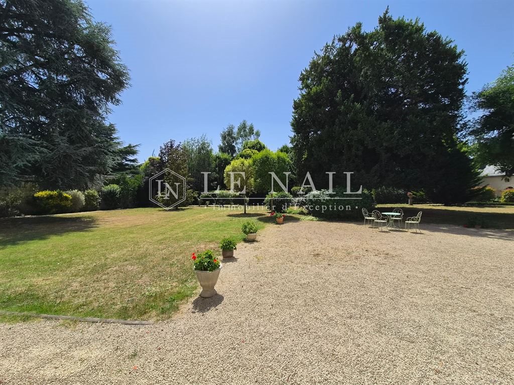 Maison à vendre, 530m², Chinon