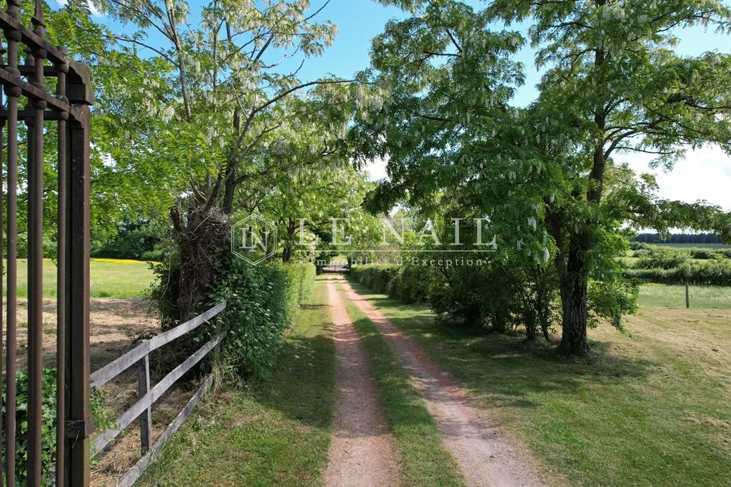 Maison à vendre, 421m², Moulins