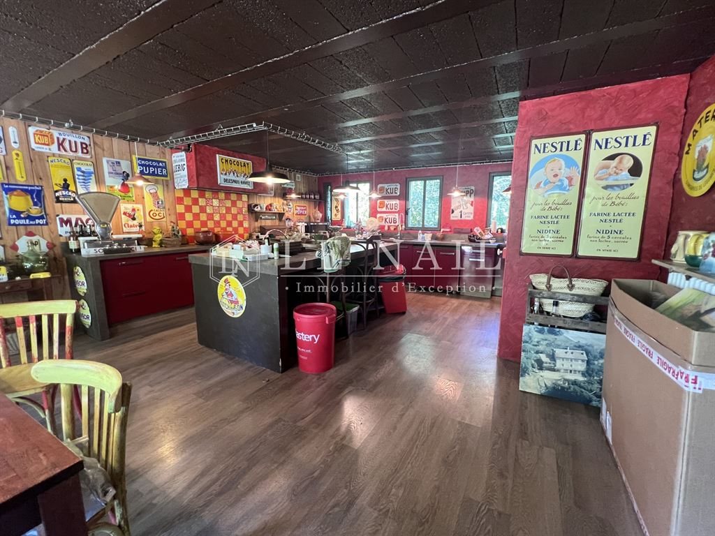 Maison à vendre, 360m², Poitiers