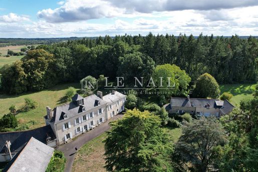 Maison 14 pièces 280 m² · à Rennes · 280 m² · 1 345 000 €