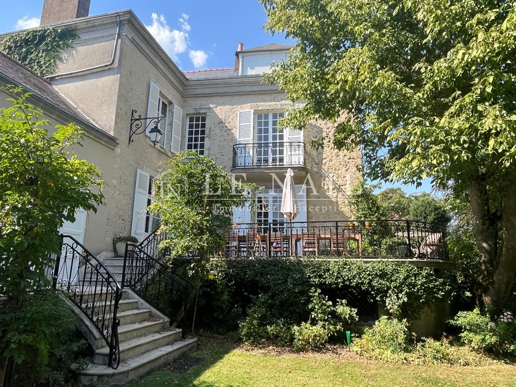 Maison à vendre, 385m², Sablé-sur-Sarthe