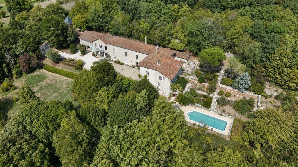 Maison à vendre, 700m², Ruffec