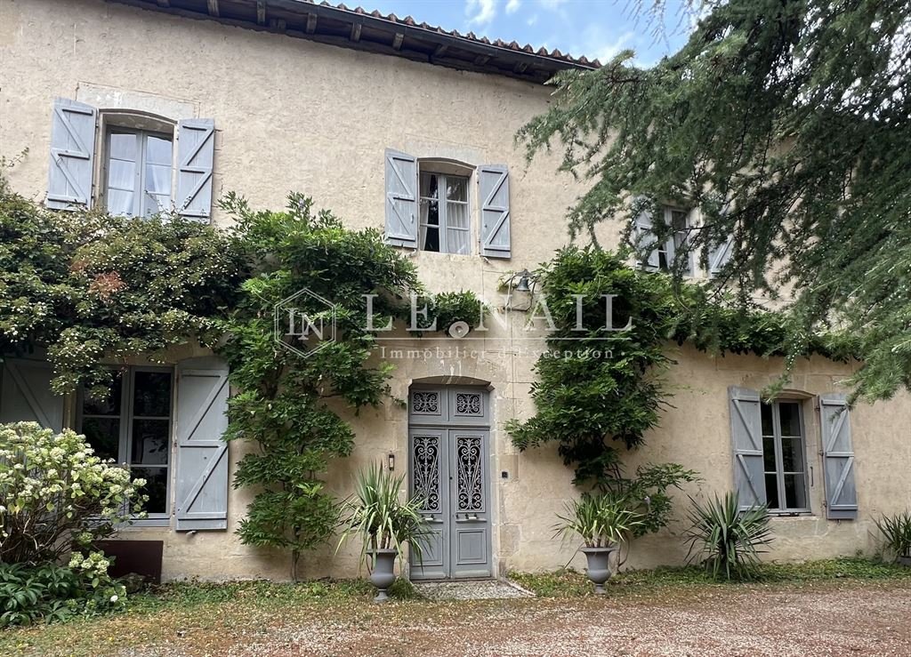 Maison à vendre, 350m², Angoulême