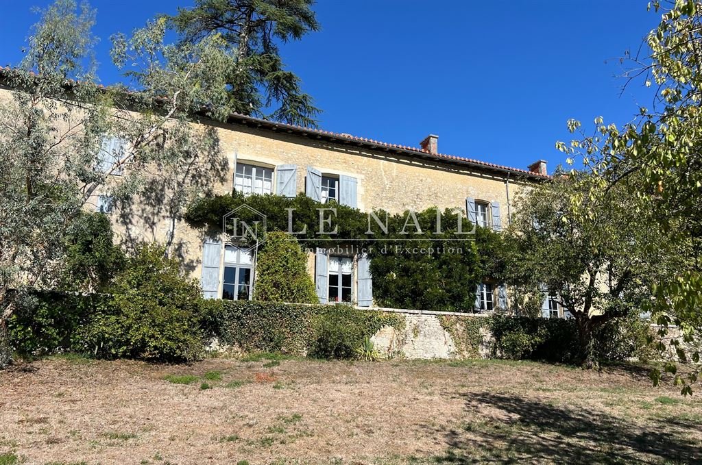 Maison à vendre, 350m², Angoulême