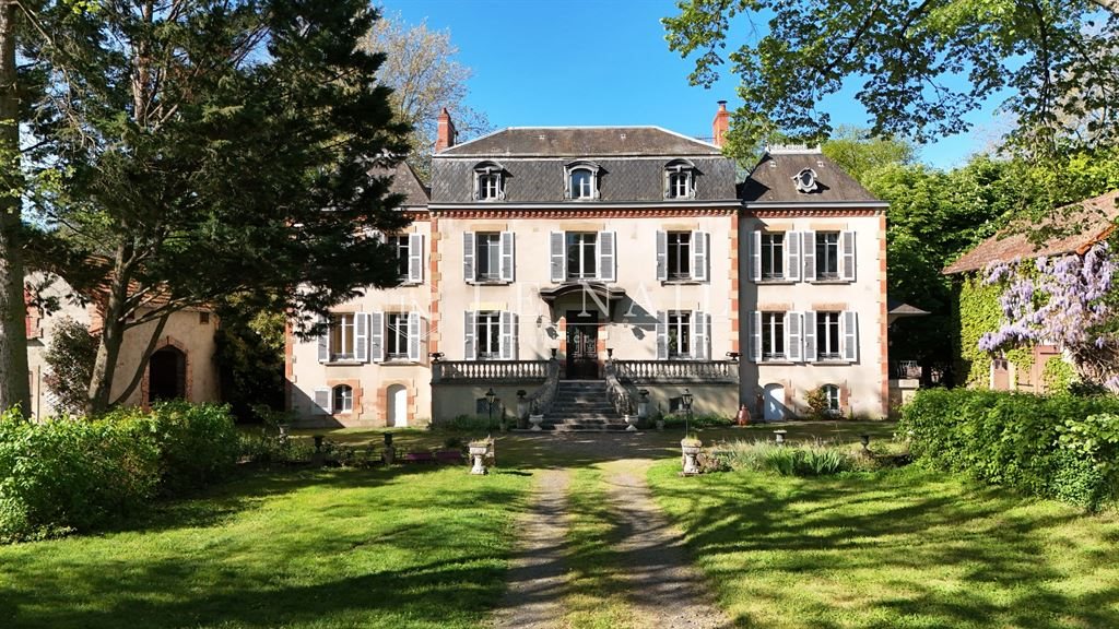 Maison à vendre, 280m², Moulins